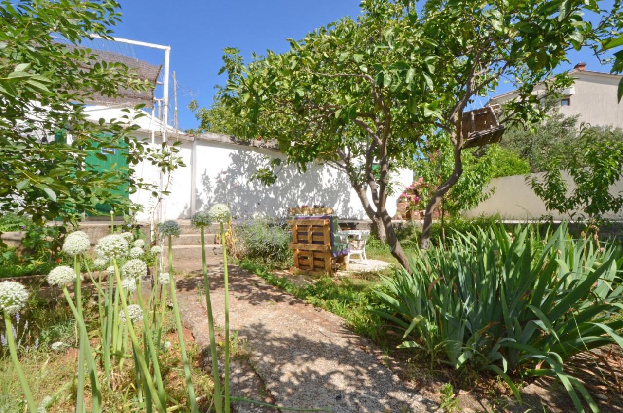 Lavender Garden House Villa โรกอซนิซา ภายนอก รูปภาพ