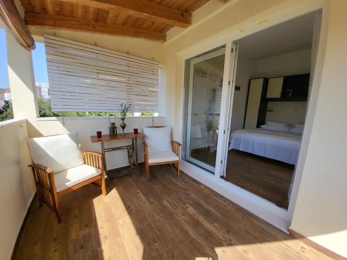 Lavender Garden House Villa โรกอซนิซา ภายนอก รูปภาพ
